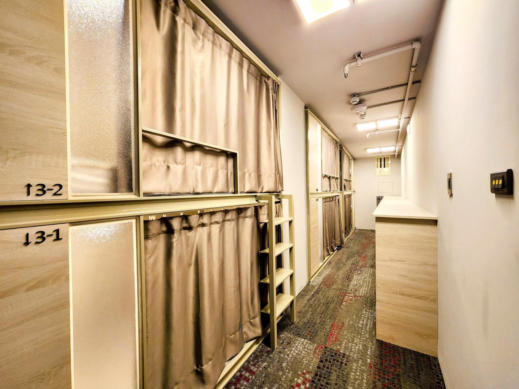 Just Live Hostel Taipei Bagian luar foto