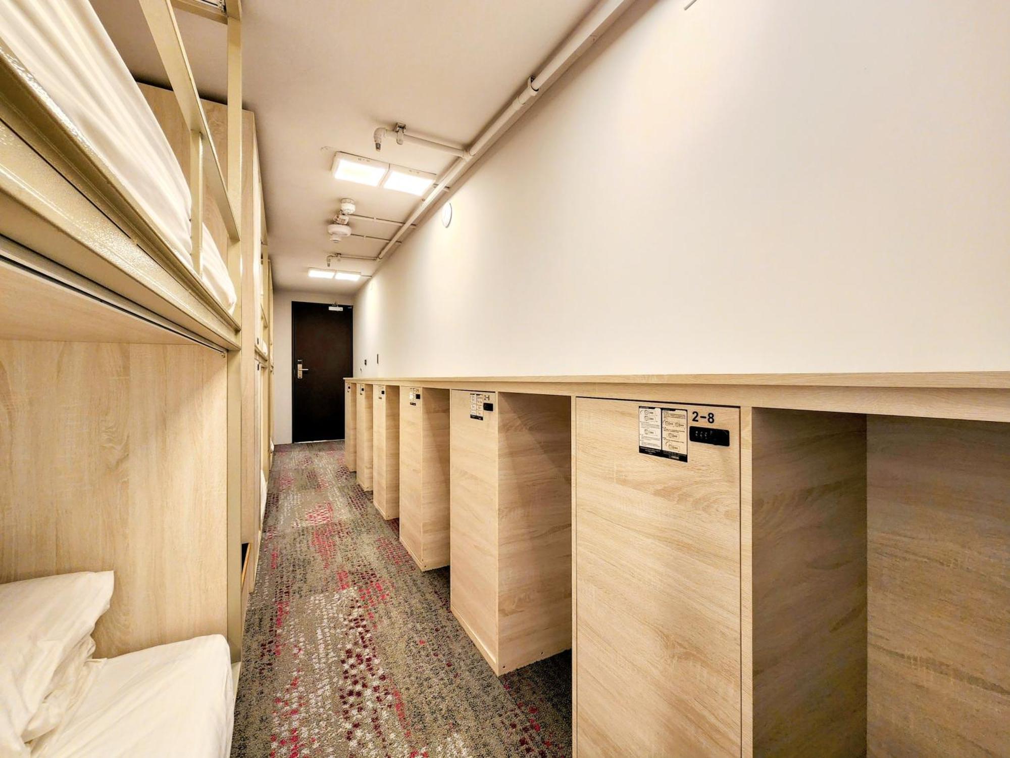 Just Live Hostel Taipei Bagian luar foto